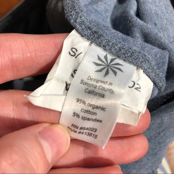 Athleta Ruffle Capris - Picture 8 of 8